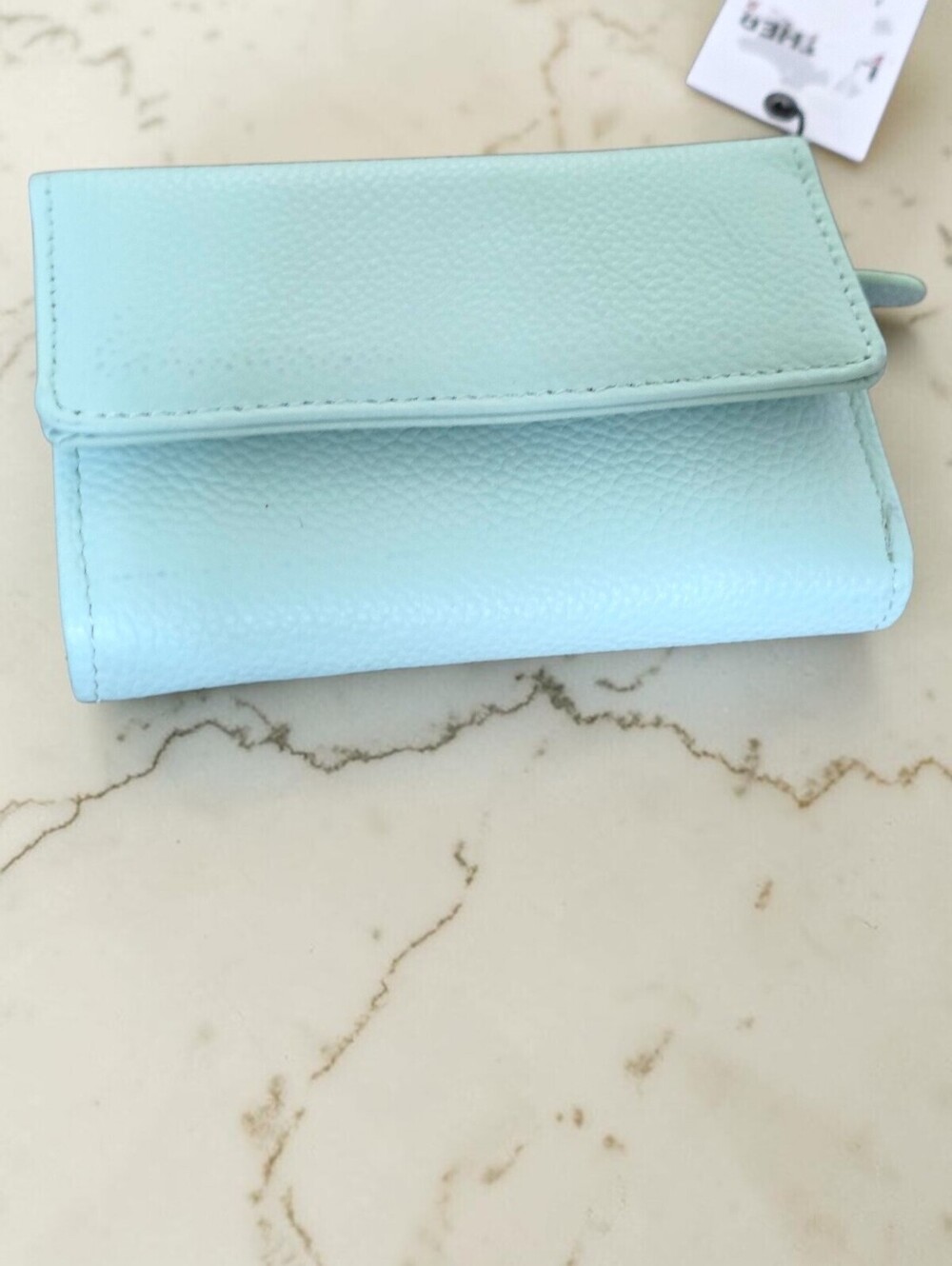 NWT Mundi Genuine Leather Mint Green Trifold Wallet Card Holder Organizer
